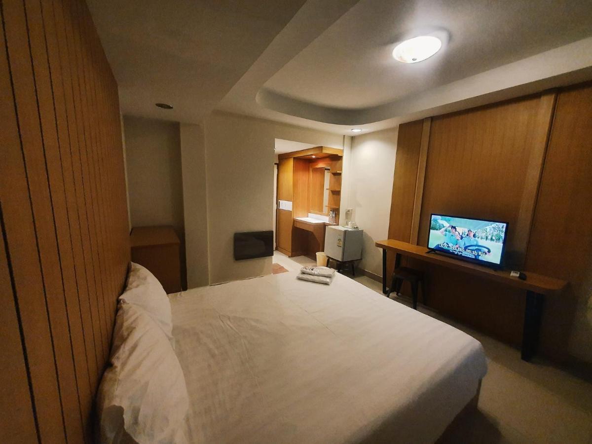 Pn Inn Hotel Pattaya Bangkok Exteriör bild